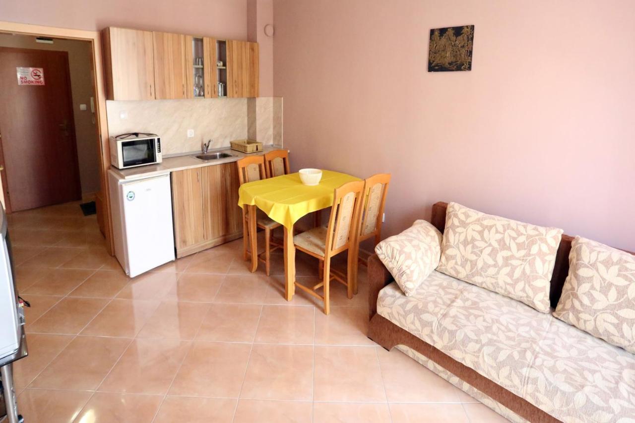 Apartments Dani Pomorie Ngoại thất bức ảnh
