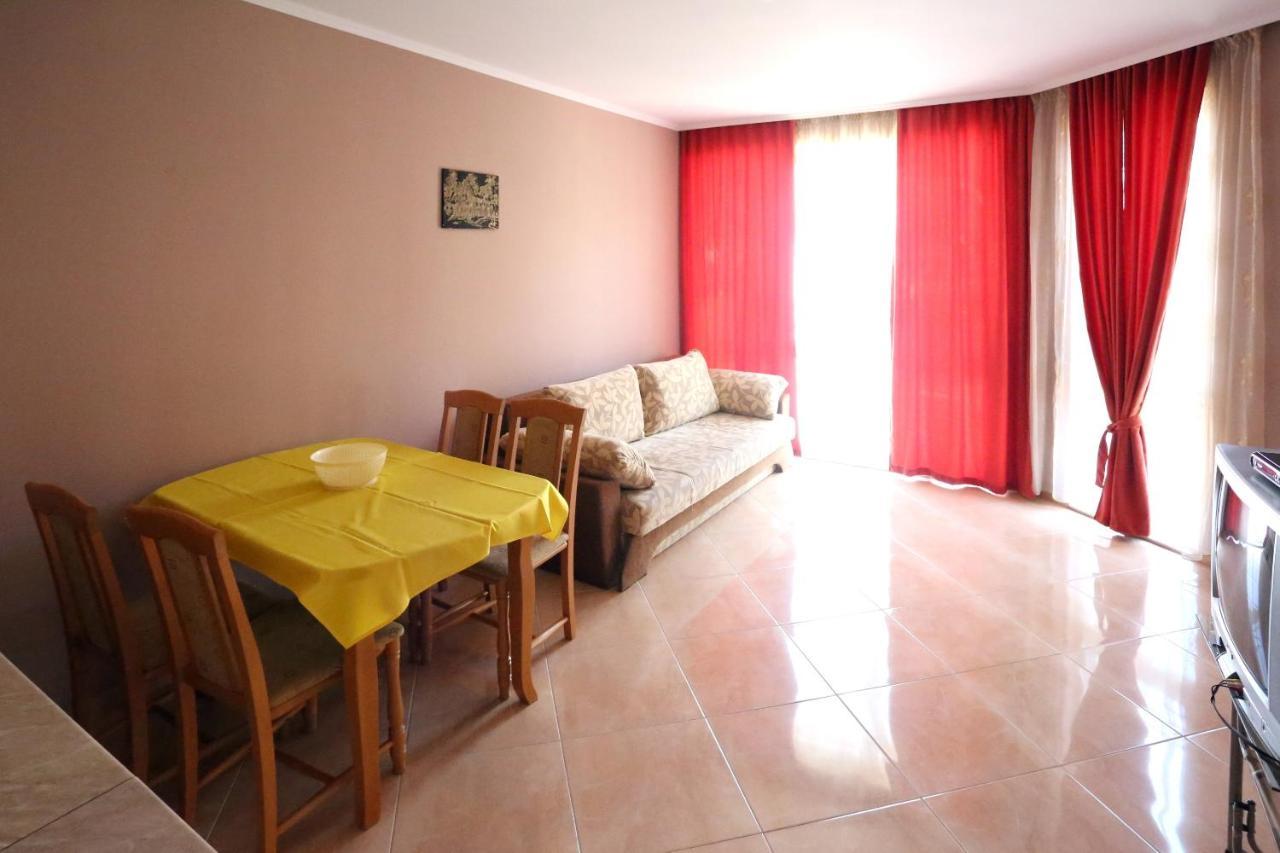 Apartments Dani Pomorie Ngoại thất bức ảnh